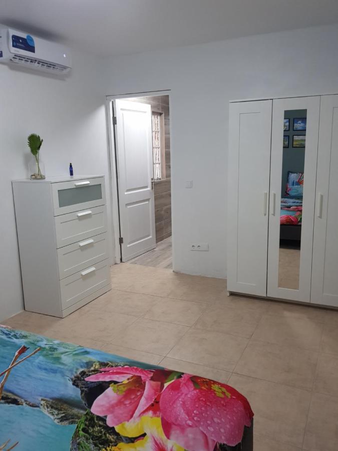4-Pers Accomodatie Julianadorp, Curacao 빌렘스타트 외부 사진