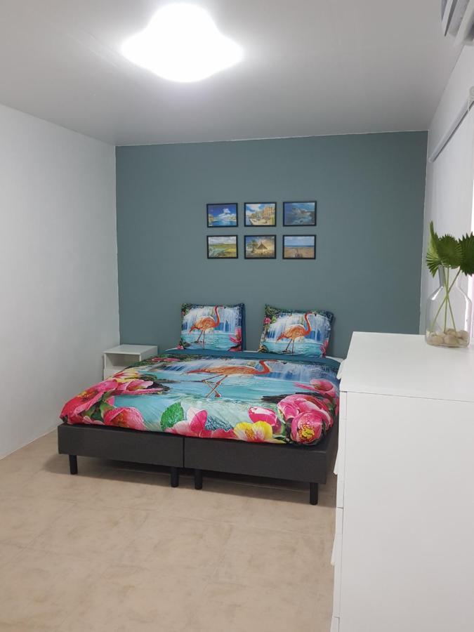 4-Pers Accomodatie Julianadorp, Curacao 빌렘스타트 외부 사진